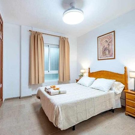 797 Holiday Rentals- Hermoso Apartamento Para 4 En Benalmádena Eksteriør billede