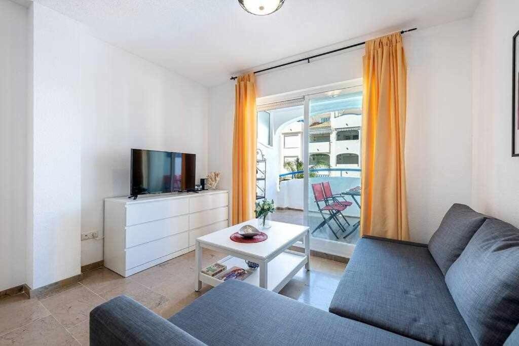 797 Holiday Rentals- Hermoso Apartamento Para 4 En Benalmádena Eksteriør billede